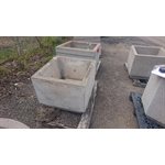 BAC A FLEUR EN BETON 30PO X 30PO X 24PO - CARRÉ