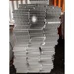 PANNEAU MURAL DE PVC PLANCHE 1PO X 12PO X 96PO (8PI) - USAGÉ