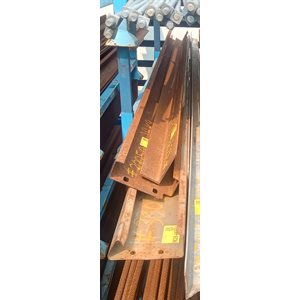 ACIER CHANNEL USAGÉ - 8PO X 2 3 / 4PO X 171PO (14PI)