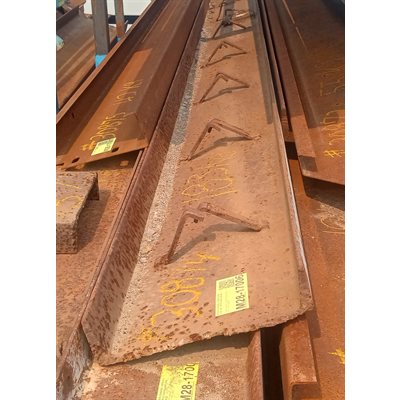 ACIER CHANNEL USAGÉ - 12 PO X 2 PO X 221 PO (18PI 51 / 4PO)